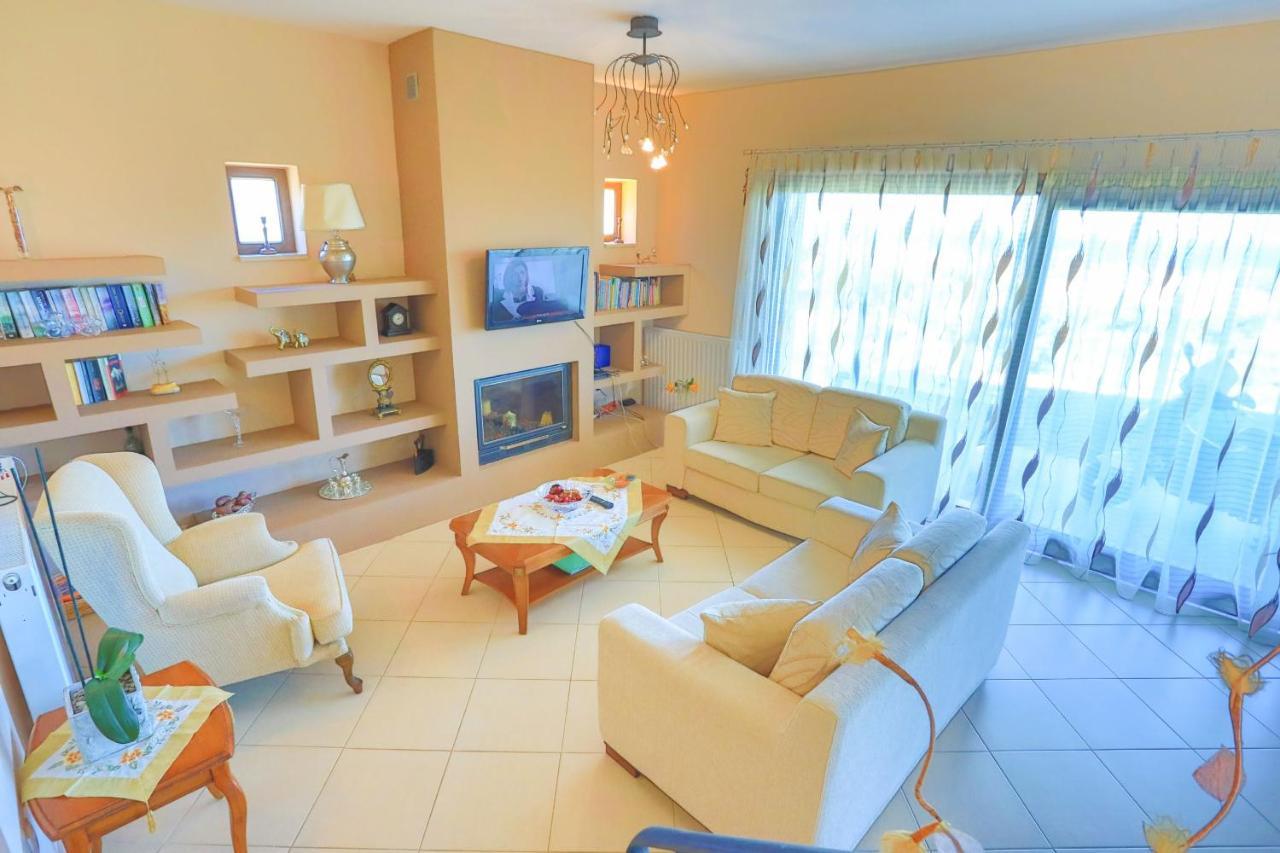 Villa Dersea Acharavi  Ngoại thất bức ảnh