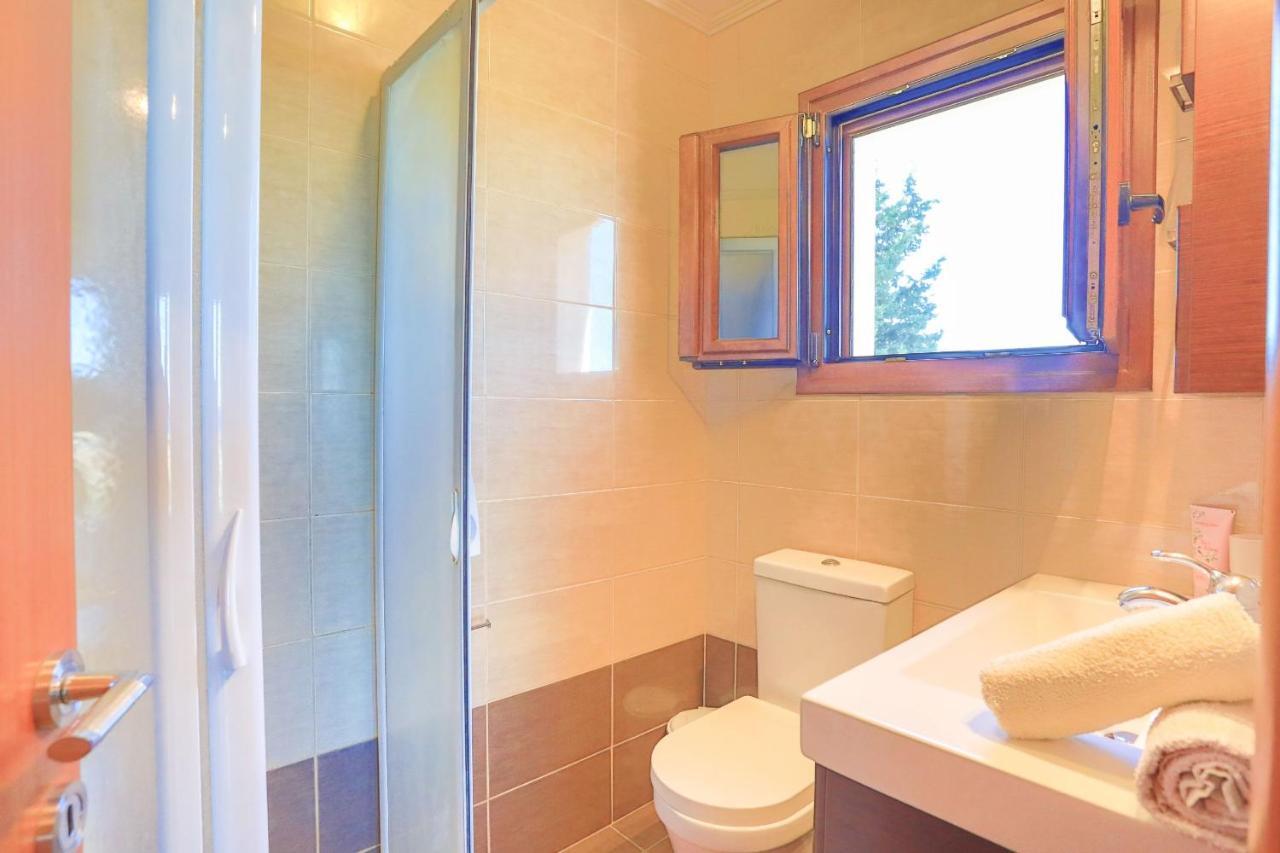 Villa Dersea Acharavi  Ngoại thất bức ảnh